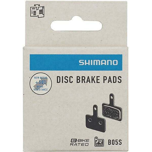 Shimano replacement disc brake pads for 2 piston brakes B05S RX packaging.